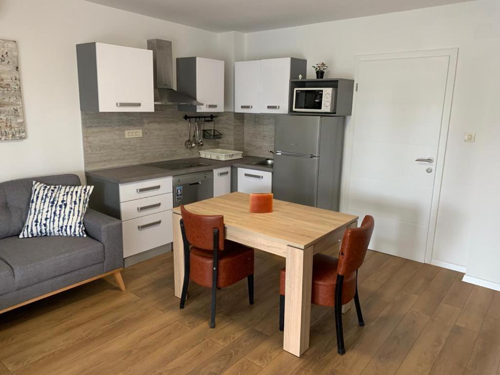 Korta Adria Apartment Drage Exterior photo